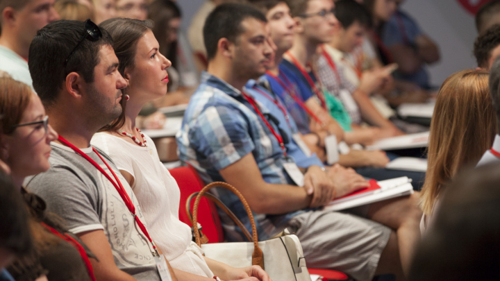 Pavel Filip: În Moldova există absolut toate premisele pentru a avea o dezvoltare bună a comerțului electronic (FOTO)