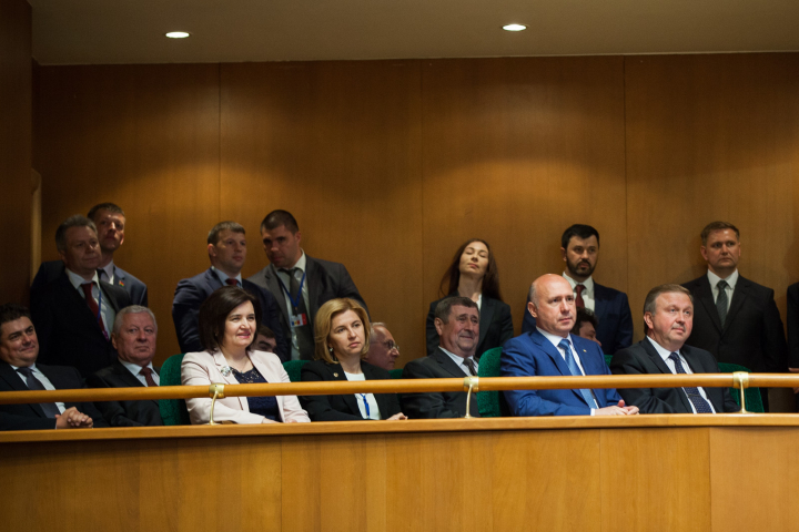 Întrevedere promiţătoare: Pavel Filip şi premierul belarus, Andrei Kobeacov, stabilesc noi relaţii de cooperare