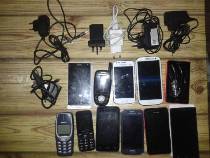  11 telefoane mobile și 6 încărcătoare în penitenciarul 3 din Leova. Cum au fost introduse