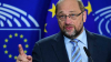 Schulz o critică pe Merkel că dă dovadă de docilitate în fața șefului de la Casa Albă