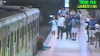 Incident la un metrou din Roma. O femeie a fost târâtă pe peron, după ce geanta ei a rămas prinsă între ușile trenului