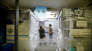 China: 1,50 dolari pentru o jumătate de oră de somn în hotelurile-capsulă. Ce oraşe beneficiază de acest serviciu