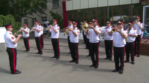 Poliţiştii, mai aproape de oameni. La Costeşti, Ialoveni, a fost lansată campania "Împreună pentru siguranţa ta"