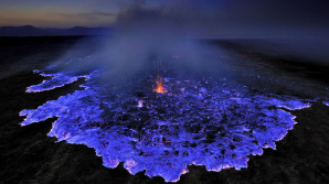 INCENDIU SPECTACULOS în Wyoming. Flăcări albastre, însoţite de vârtejuri de foc, au uimit milioane de oameni