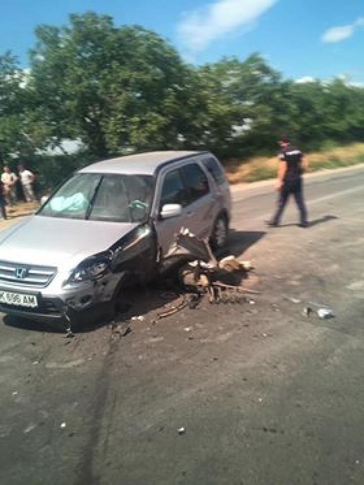 Accident în Capitală. Mai multe maşini au fost avariate (FOTO)