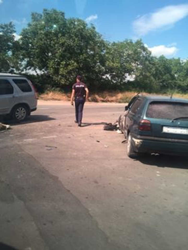 Accident în Capitală. Mai multe maşini au fost avariate (FOTO)