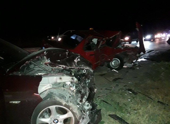 ACCIDENT GRAV în Capitală. Un bărbat a fost transportat de urgenţă la spital