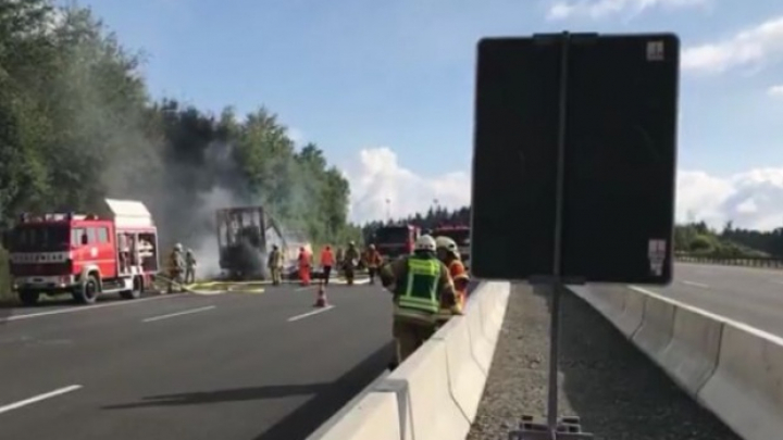 Grav accident pe o autostradă din sudul Germaniei. Cel puţin 31 de persoane au fost rănite şi alte 17 sunt date dispărute (VIDEO)