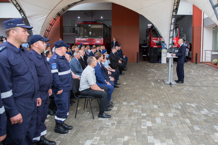 Premierul Pavel Filip a participat la inaugurarea postului de Salvatori și Pompieri din Cimișlia (FOTO)