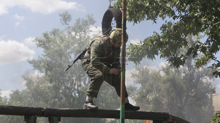 Demni de a purta bereta neagră. 42 de polițiști au susținut proba de licență (VIDEO/FOTOREPORT)