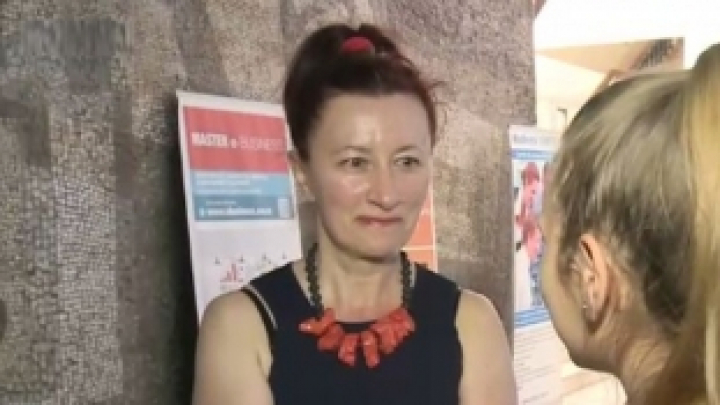 Ziua predă, noaptea salvează vieți. O profesoară și-a schimbat radical viața după ce a pierdut șapte studenți în Colectiv