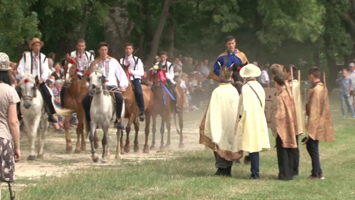 Distracţie şi voie bună! Primul Festival al cailor şi căruţelor a fost organizat la Călăraşi