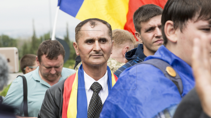 Vizita lui Rogozin la Chișinău, întâmpinată cu proteste: să vină în Moldova nu ca pe teritoriul lor 