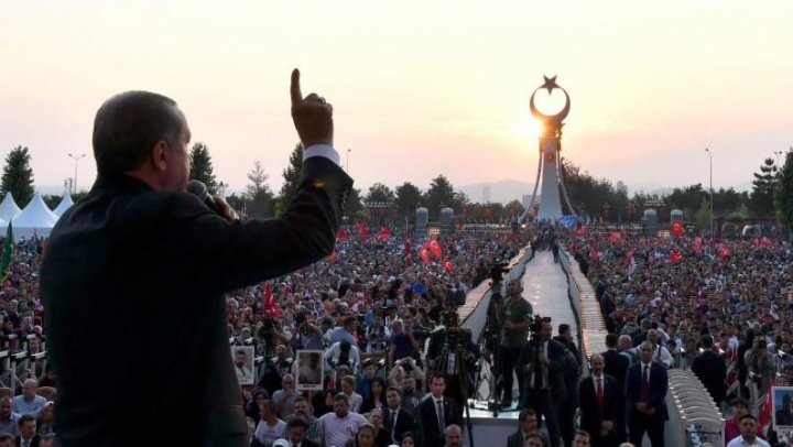 Mii de manifestanți din Turcia au protestat la Istanbul împotriva deciziei SUA cu privire la Ierusalim