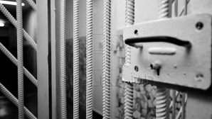 15 luni de închisoare cu executare pentru o tânără care și-a îndemnat iubitul să se sinucidă