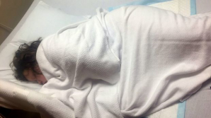 Drama unei fete de 10 ani. Suferă de o boală rară, din cauza căreia doarme peste 20 de ore pe zi