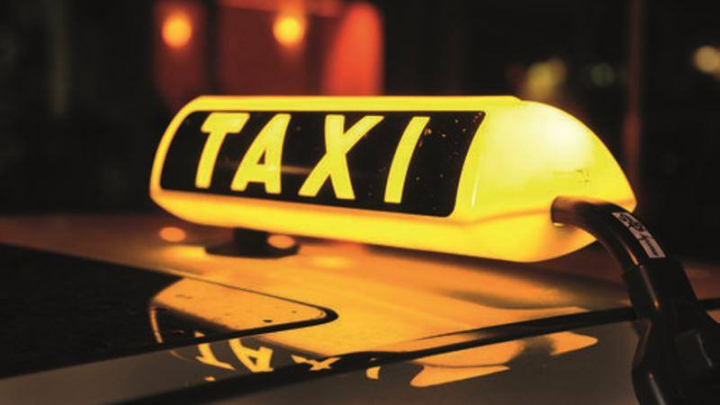 206 de taximetrişti, amendaţi de către INP pentru nereguli