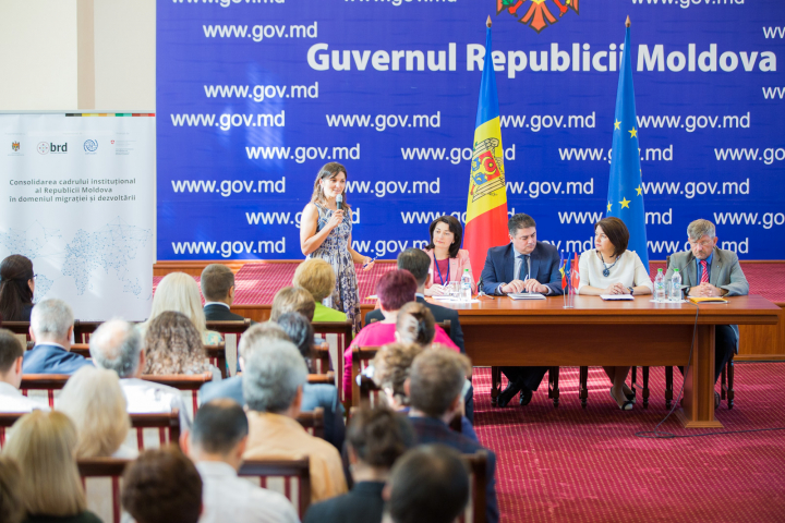 Peste 100 de moldoveni din străinătate au participat la Ziua ușilor deschise pentru diasporă organizată la Guvern