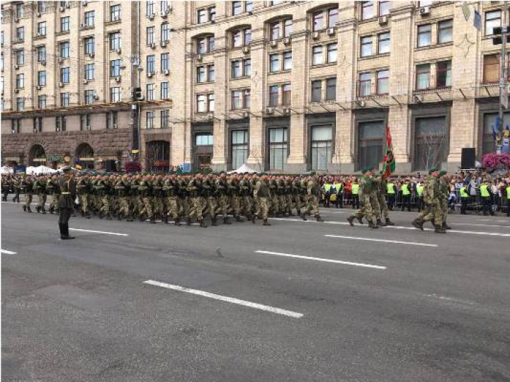 Militarii Armatei Naţionale a Moldovei au defilat la Kiev cu ocazia Zilei Independenţei Ucrainei (VIDEO/FOTO)