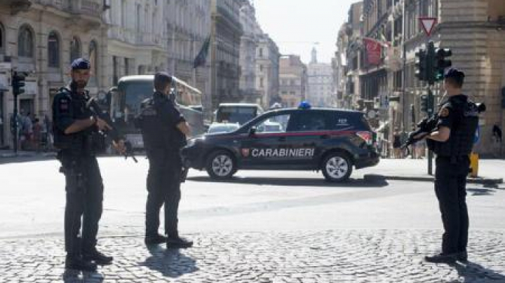 Italia a expulzat un suspect islamist care a amenințat că va otrăvi rețeaua de apă a Romei