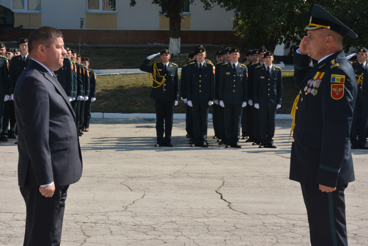 55 de studenți au depus jurământul la Academia Militară a Forțelor Armate "Alexandru cel Bun" (FOTO)