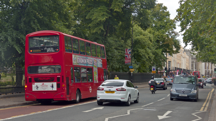 Londra a găsit ac de cojoc pentru şoferii care merg cu viteză prea mare prin oraş