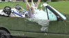 Un bărbat din Marea Britanie a devenit faimos, după ce și-a făcut jacuzzi chiar în maşina sa (VIDEO)