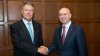 Pavel Filip, felicitat de Klaus Iohannis pentru reuşita de a conduce Guvernul într-un mod care ajută cetățenii Republicii Moldova