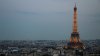 Turnul Eiffel va avea de jur-împrejurul său un zid de securitate, din sticlă rezistentă la gloanțe