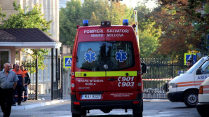 Intervenție SMURD la Chişinău. Un bărbat a fost transportat cu o ambulanţă de la un spital din Oradea (FOTO/VIDEO)