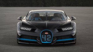 Nou record mondial de viteză. Maşina Bugatti Chiron zboară ca un avion, cu 400 km/h