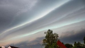 PUBLIKA WORLD: O furtună violentă a făcut ravagii în Serbia. Şase persoane au fost rănite şi una este dispărută (VIDEO)