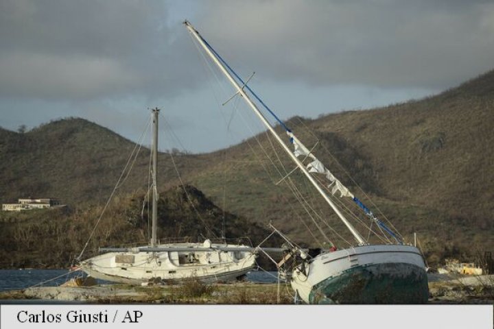 Irma a provocat cel puțin 40 de decese când a trecut prin Caraibe și Florida, acum mii de persoane îşi aşteaptă adăposturi