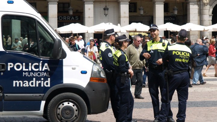 Poliţia spaniolă a reținut 12 înalţi oficiali catalani în dosarul referendumului pentru independenţă