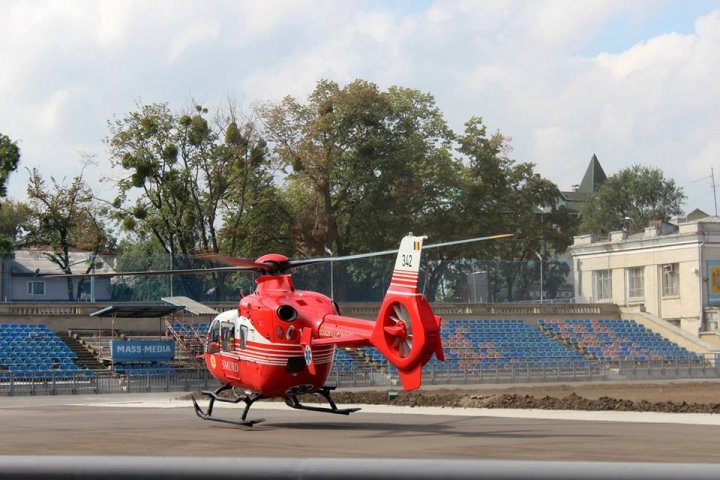 Motociclistul minor, adus cu SMURD-ul la Chişinău. Băiatul a suferit un grav accident rutier (FOTO)