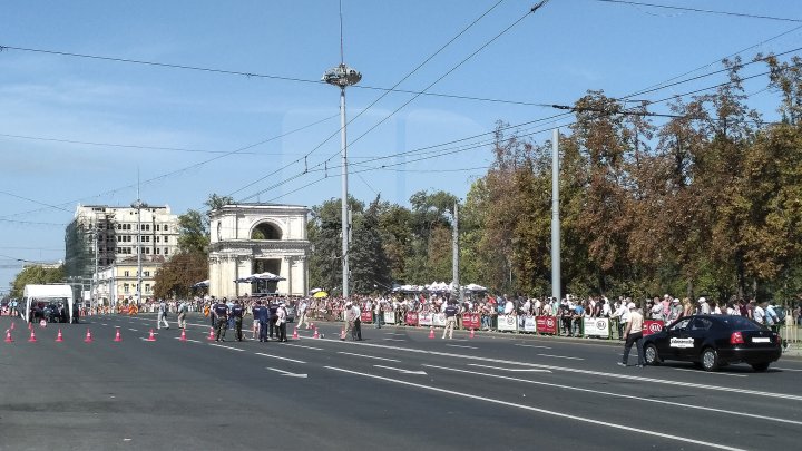 S-a dat startul Campionatului internaţional "Bodyguard 2017". La eveniment au fost prezenţi Pavel Filip şi Andrian Candu (VIDEO/FOTO)