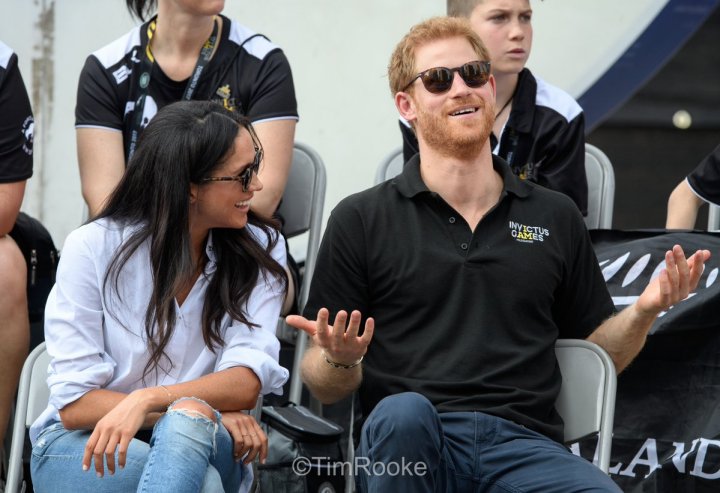 Prima apariţie în public al prinţului Harry și iubita sa, actrița Meghan Markle (FOTO/VIDEO)