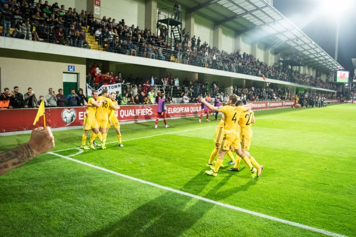 Înfrângere pentru Moldova: "Tricolorii" au pierdut meciul cu Ţara Galilor (FOTOREPORT)