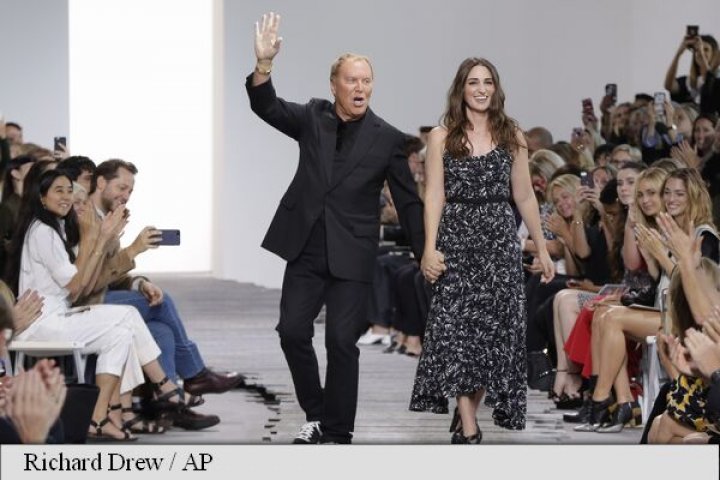 New York Fashion Week: Prezentările de modă au fost încheiate de celebrii Marc Jacobs și Michael Kors