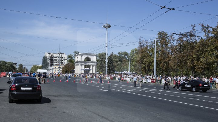 S-a dat startul Campionatului internaţional "Bodyguard 2017". La eveniment au fost prezenţi Pavel Filip şi Andrian Candu (VIDEO/FOTO)