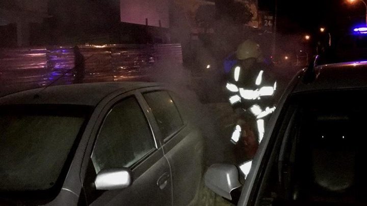 INCENDII SUSPECTE în Chişinău. Trei automobile au fost cuprinse de flăcări