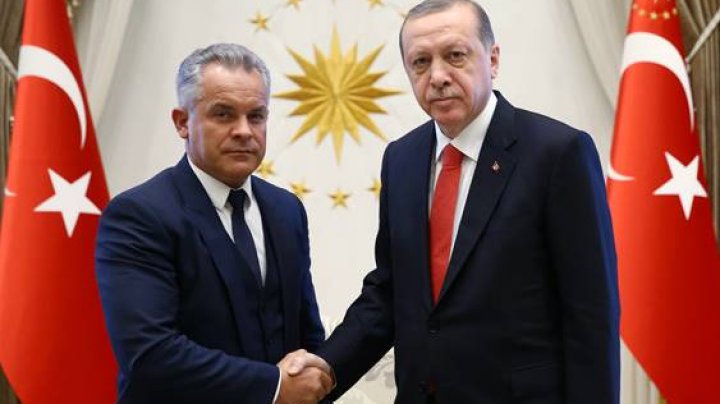 Vlad Plahotniuc s-a întâlnit cu Recep Erdoğan. Preşedintele PDM a efectuat o vizită de lucru în Turcia