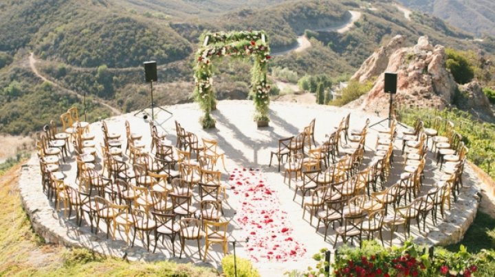 Malibu Rocky Oaks, cea mai căutată podgorie din lume. E UNICĂ şi te face să te simți cu capul în nori (FOTO)