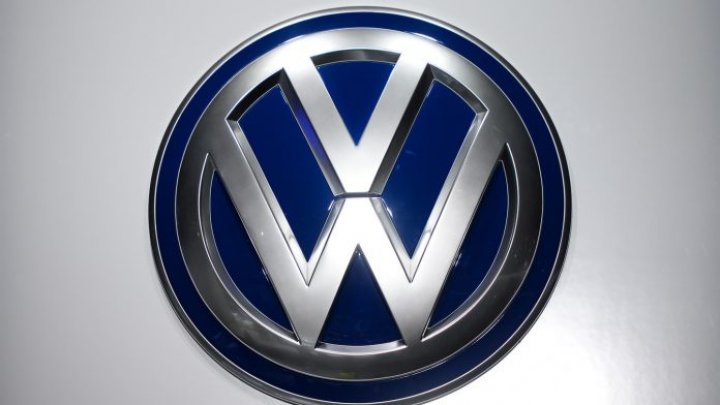 Volkswagen recheamă circa 5 milioane de automobile din cauza airbagului defectat