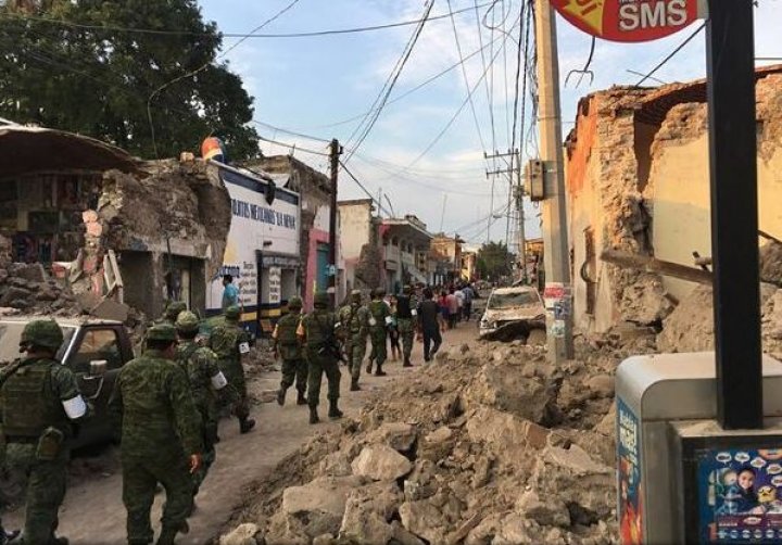 CUTREMUR DEVASTATOR în Mexic. Peste 200 de oameni şi-au pierdut viaţa (FOTO/VIDEO)