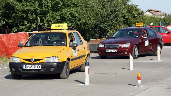 Vrei permis auto? Plăteşti taxă obligatorie la Biserică!