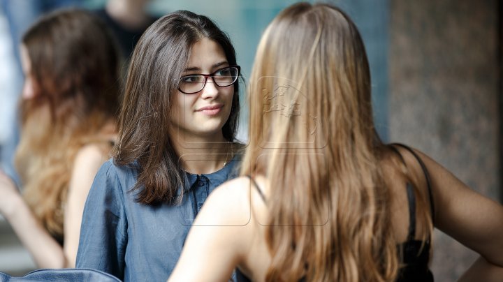 Viața de student. Câți bani cheltuie lunar un student din Capitală