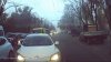 Deşteptul din trafic! Prea grăbit, un şofer a ieşit pe contrasens şi a blocat circulaţia pe strada Hristo Botev (VIDEO)