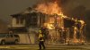 Incendiul din California nu conteneşte. Cartierul miliardarilor din Los Angeles a fost evacuat (VIDEO)