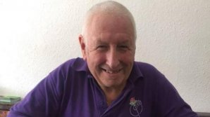 ULUITOR! Un bărbat a locuit timp de 10 ani în pădure doar ca să nu fie alături de soţia sa